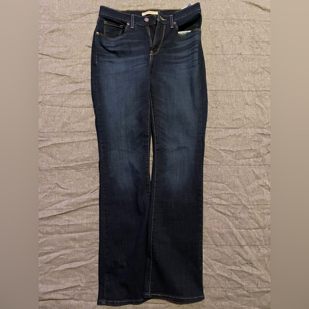 Boot cut jeans